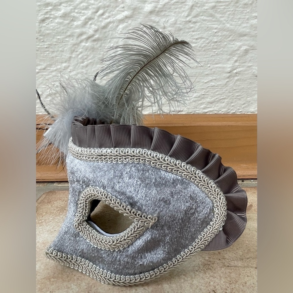 Silver Gray Maya Lulu Beaded Masquerade Woman’s Mask with Side Feather - Picture 3 of 5
